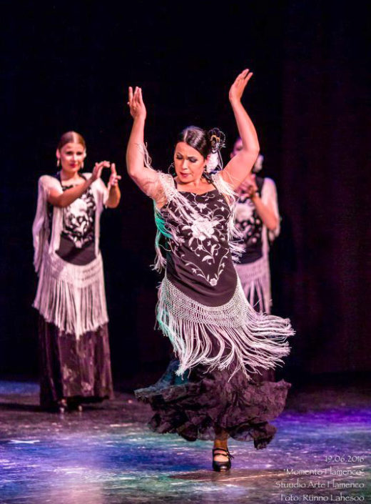 Maria Rääk Arte Flamenco etenduses Momento Flamenco (2016)