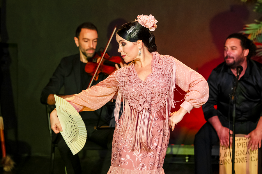 Maria Rääk, Adrian Bravo, Ruber Veliz